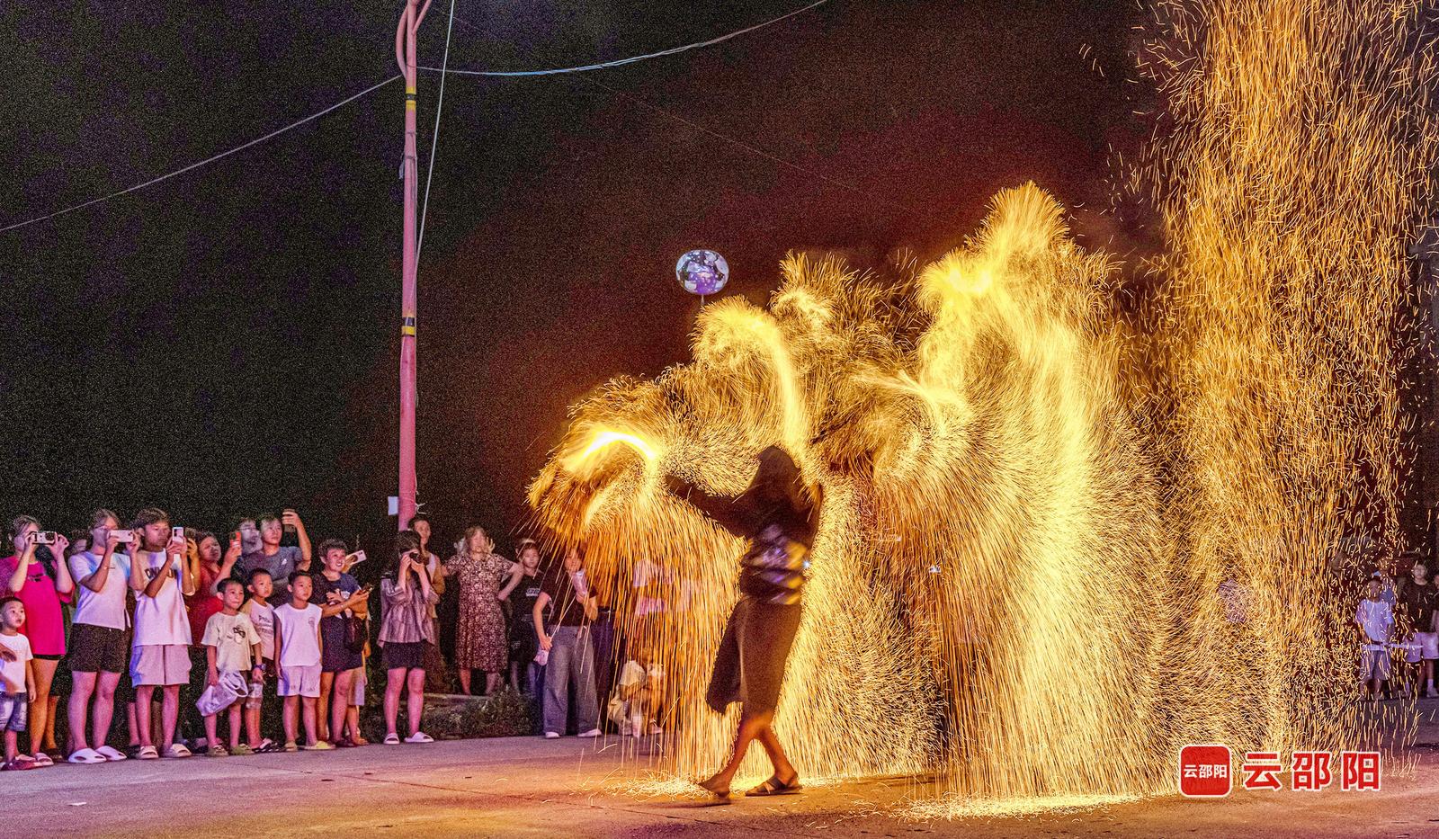 独舞者 张甲平 摄