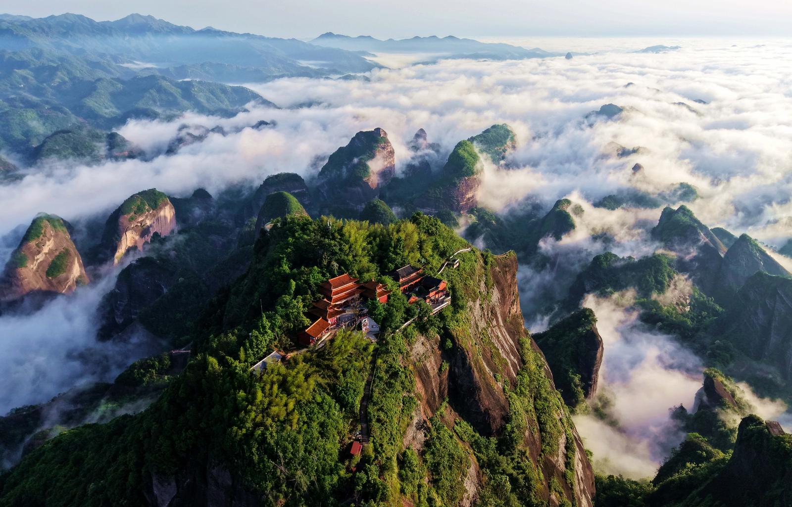 一场与时光和解的浪漫邂逅